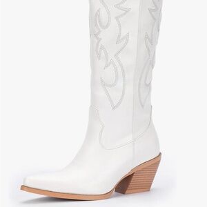 White western women’s boots 9.5